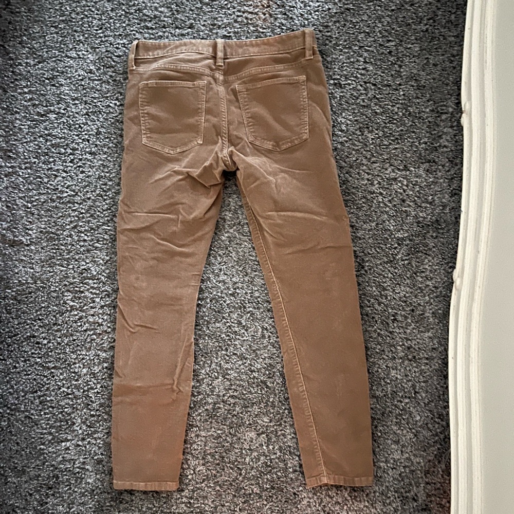 low waisted brown corduroy jeans